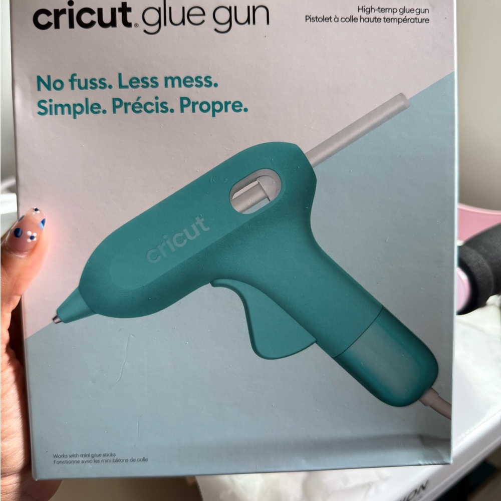 Cricut Glue Gun - Aqua
